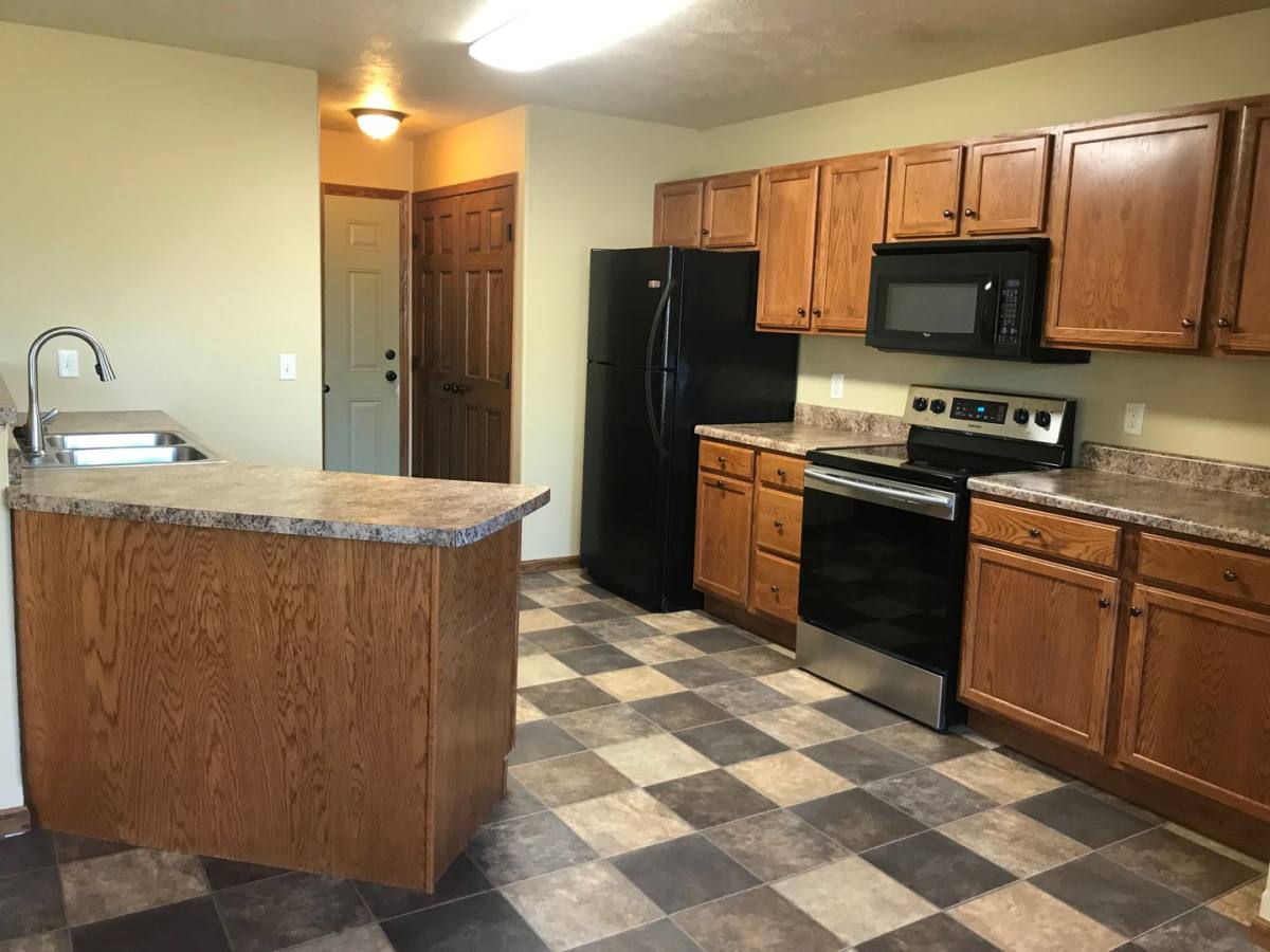Townhouse for rent at 2917 S Purdue Ave, Sioux Falls, SD 57106