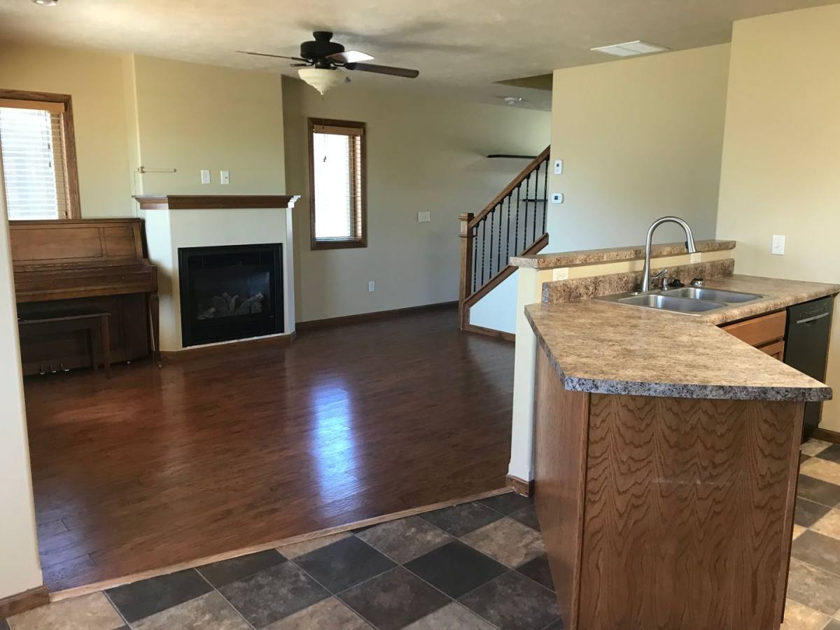 Townhouse for rent at 2917 S Purdue Ave, Sioux Falls, SD 57106