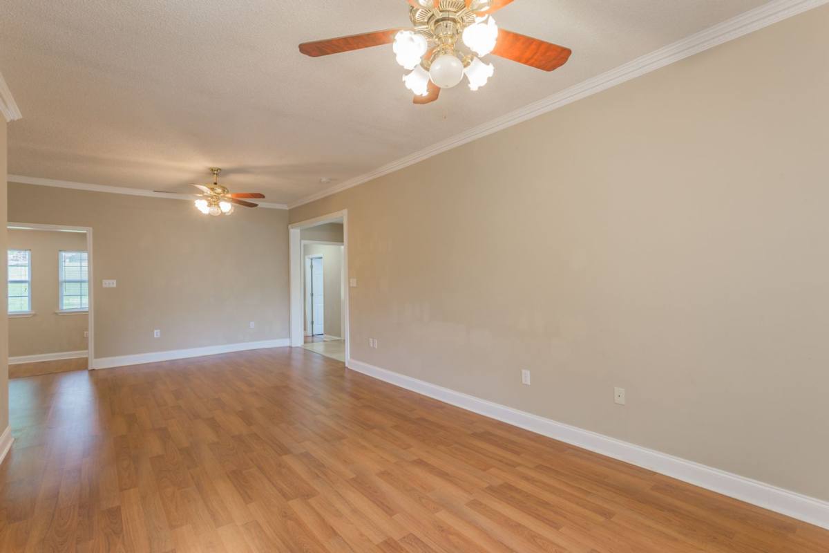 House for rent at 21959 River Canyon Rd, Chattanooga, TN 37405
