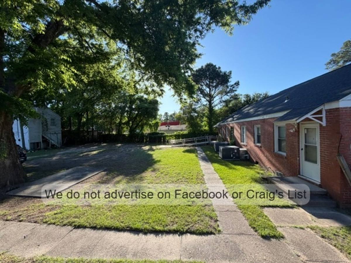 Apartment for rent at 110 Facility Dr, Fayetteville, NC 28301