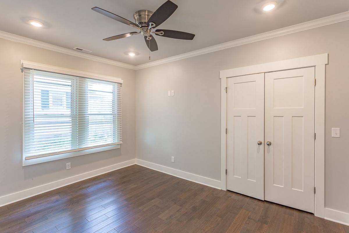 House for rent at 1025 Peachtree St, Chattanooga, TN 37404