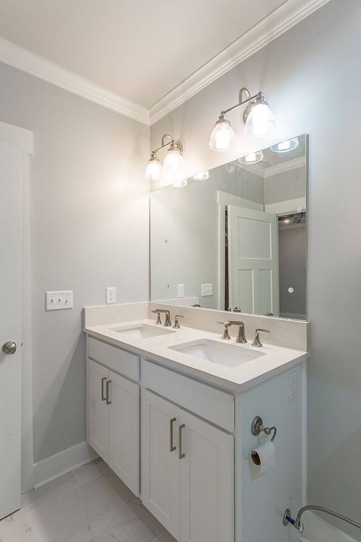 House for rent at 1025 Peachtree St, Chattanooga, TN 37404