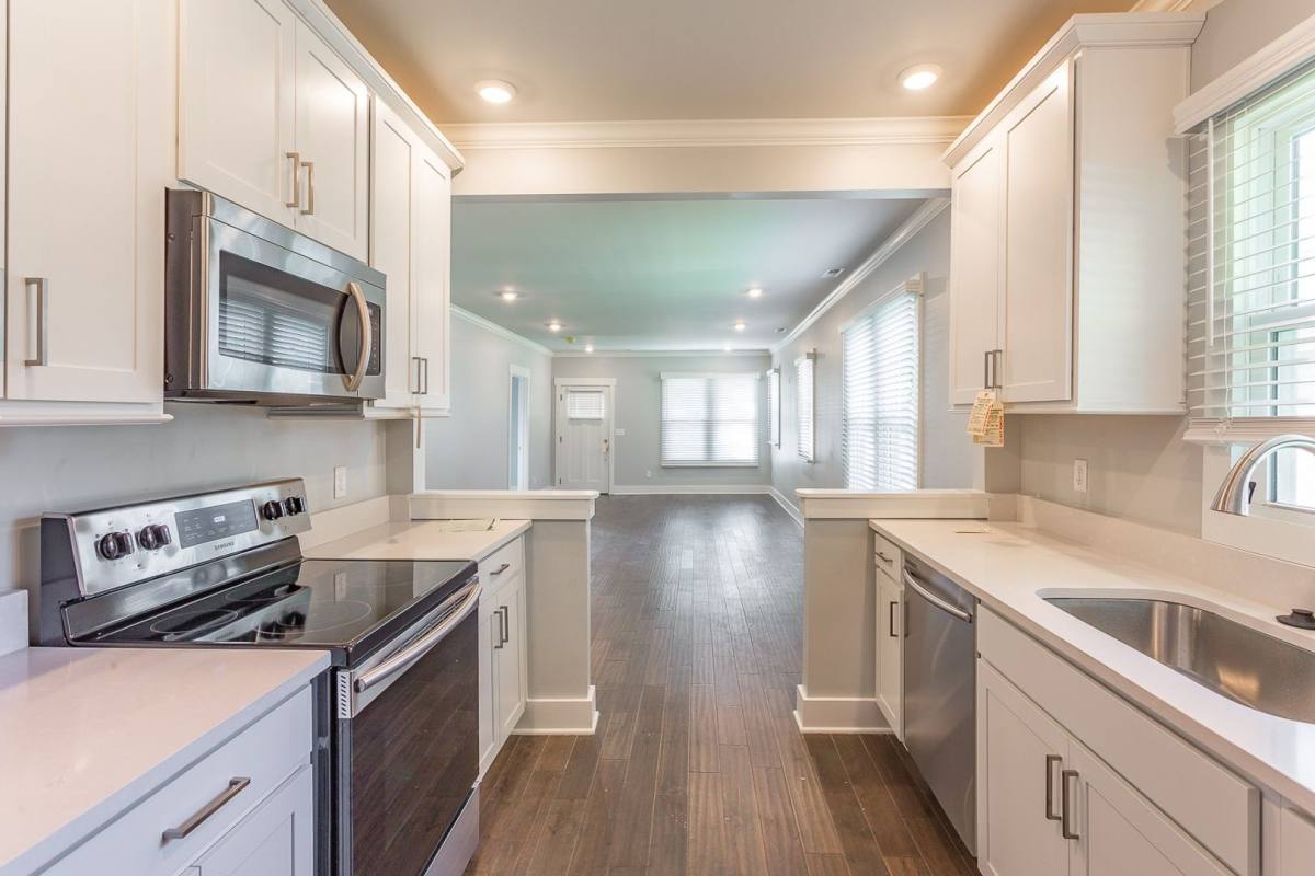 House for rent at 1025 Peachtree St, Chattanooga, TN 37404