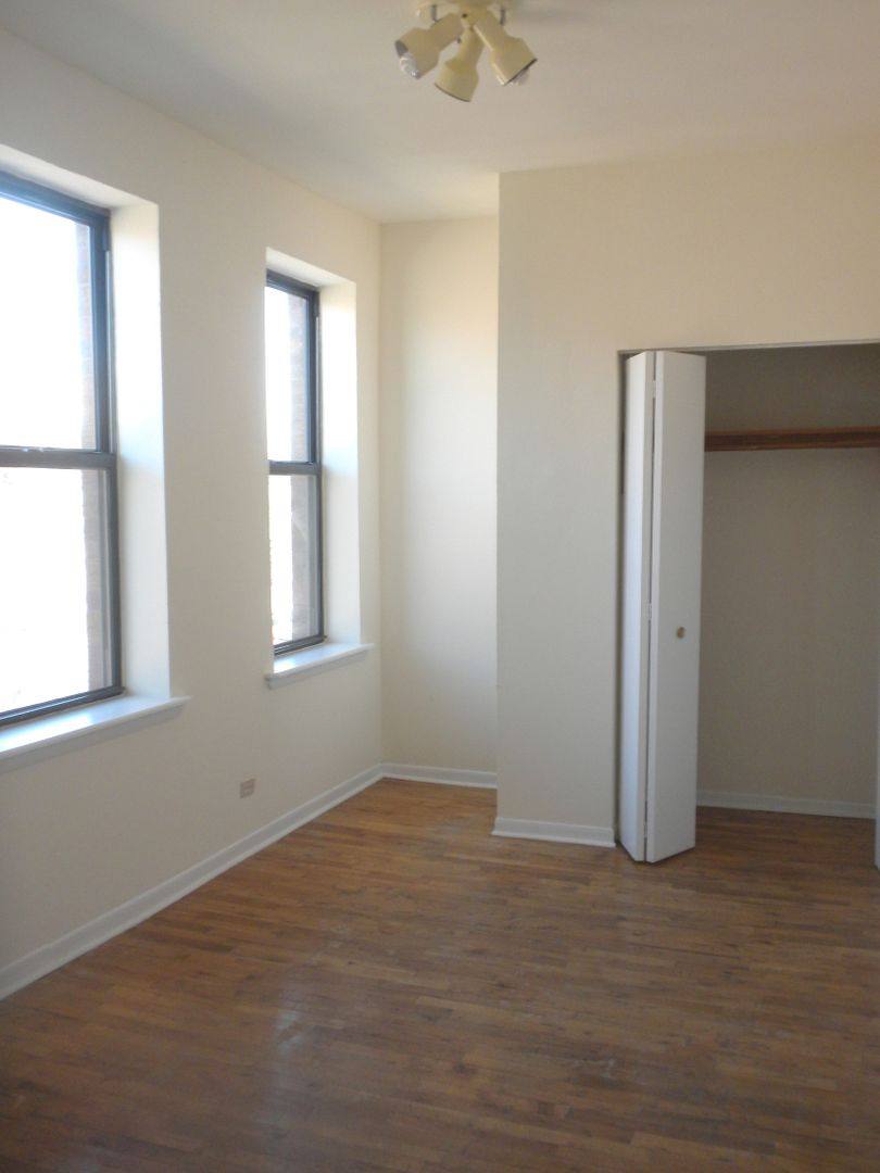 Apartment for rent at 2319-25 N Kedzie, Chicago, IL 60647