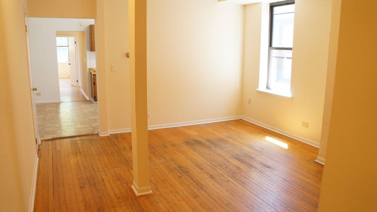 Apartment for rent at 2319-25 N Kedzie, Chicago, IL 60647