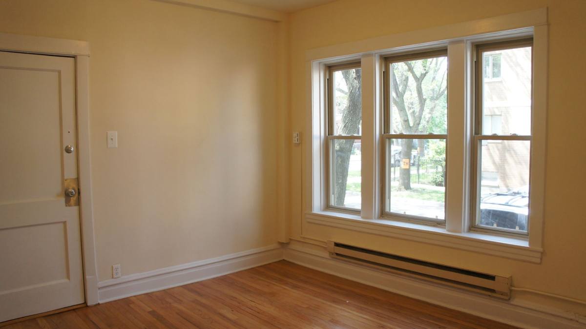 Apartment for rent at 2915-2921 W George, Chicago, IL 60618