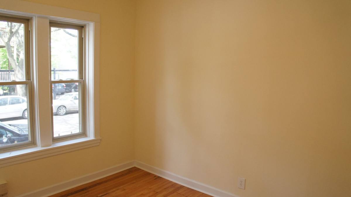 Apartment for rent at 2915-2921 W George, Chicago, IL 60618