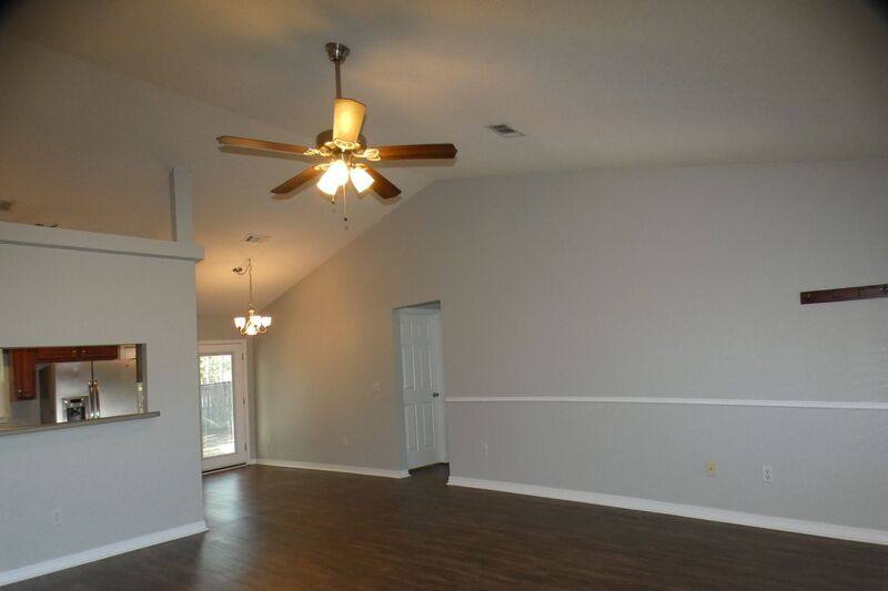 House for rent at 6607 Woodbury Forest Dr, Milton, FL 32583