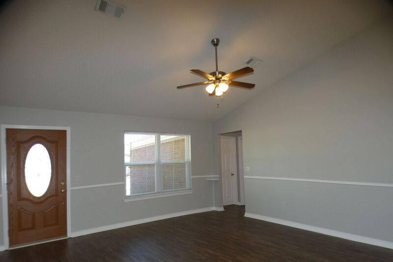 House for rent at 6607 Woodbury Forest Dr, Milton, FL 32583