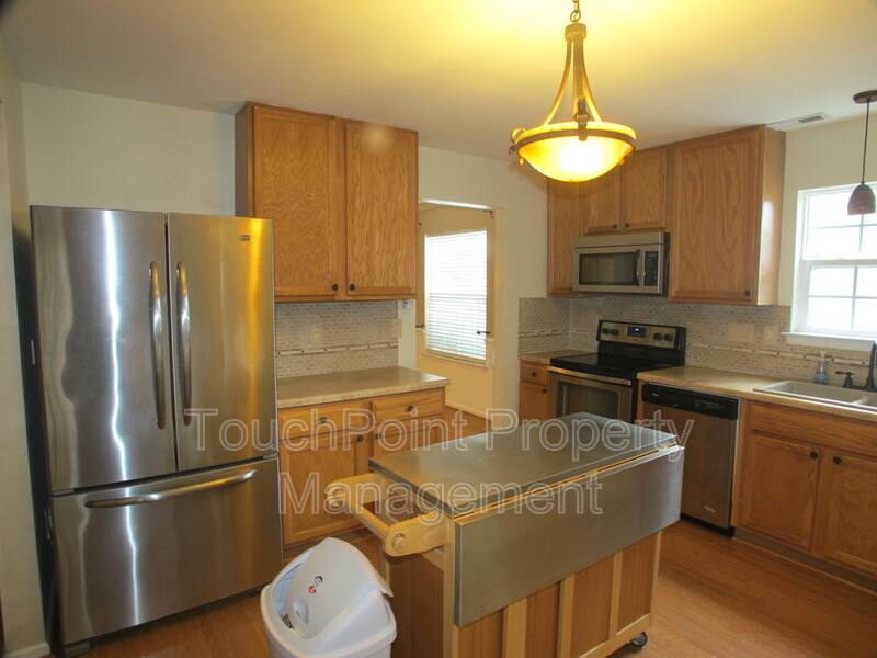 House for rent at 8007 Bristle Lane, Charlotte, NC 28214