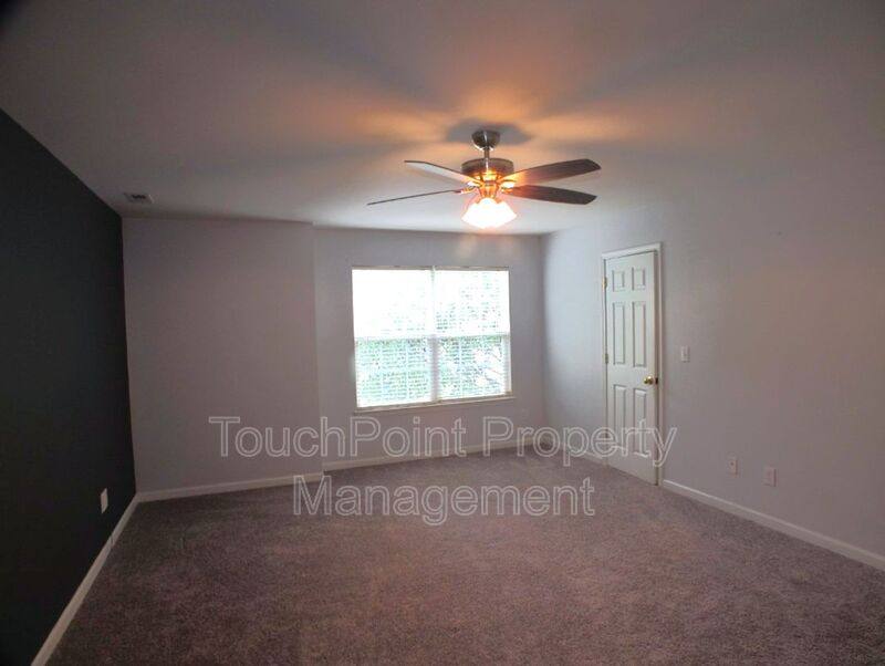 House for rent at 8007 Bristle Lane, Charlotte, NC 28214