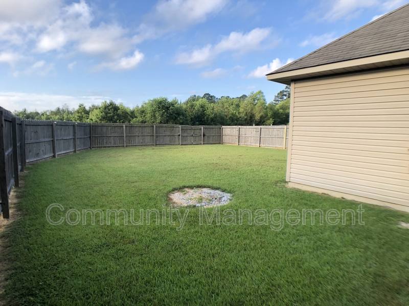 House for rent at 13838 Ponderosa Dr, Denham Springs, LA 70726