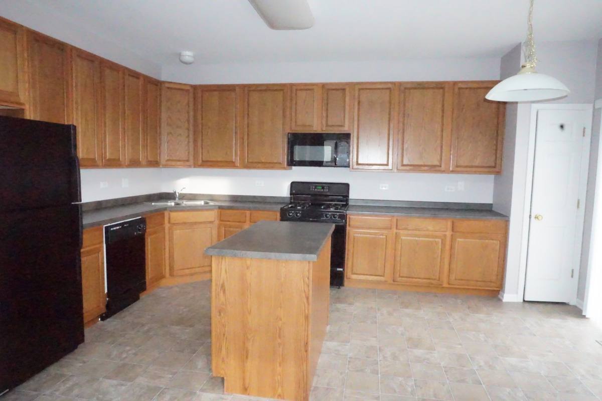 House for rent at 3740 Pope Court, Plano, IL 60545