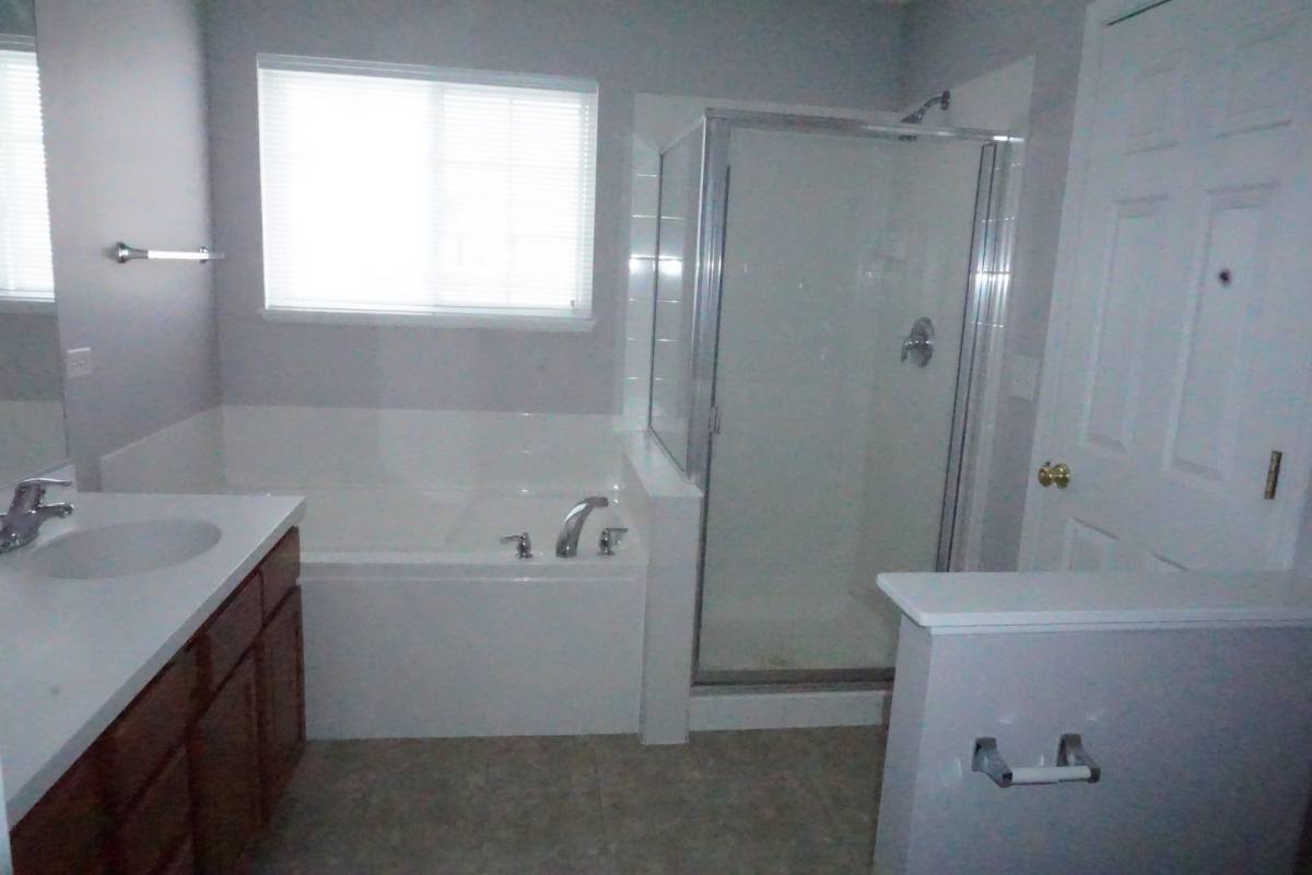 House for rent at 3740 Pope Court, Plano, IL 60545