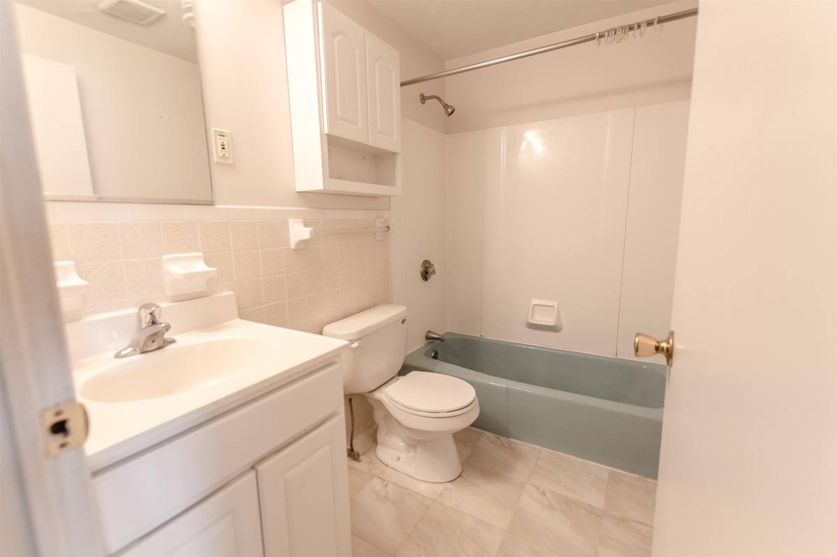 Apartment for rent at 31 Andrew St #25, Manchester, NH 03104