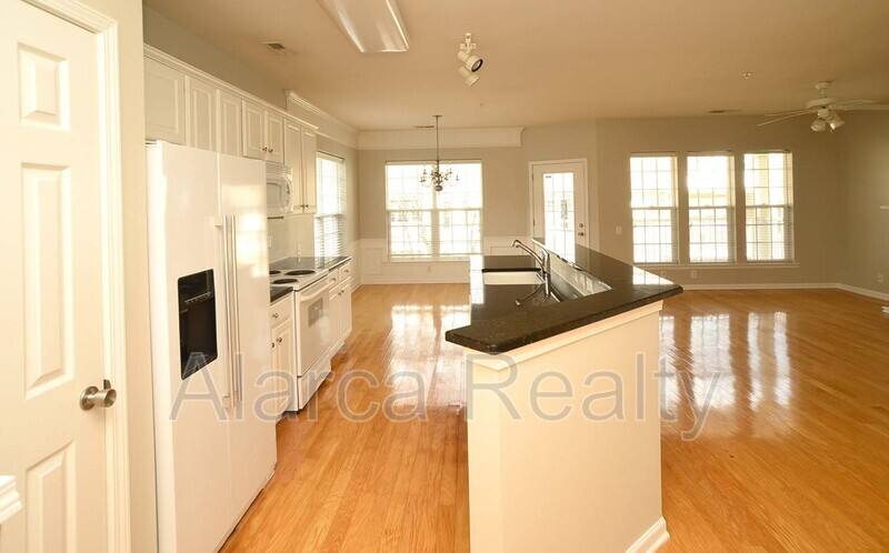 Apartment for rent at 3282 Margellina Dr, Charlotte, NC 28210