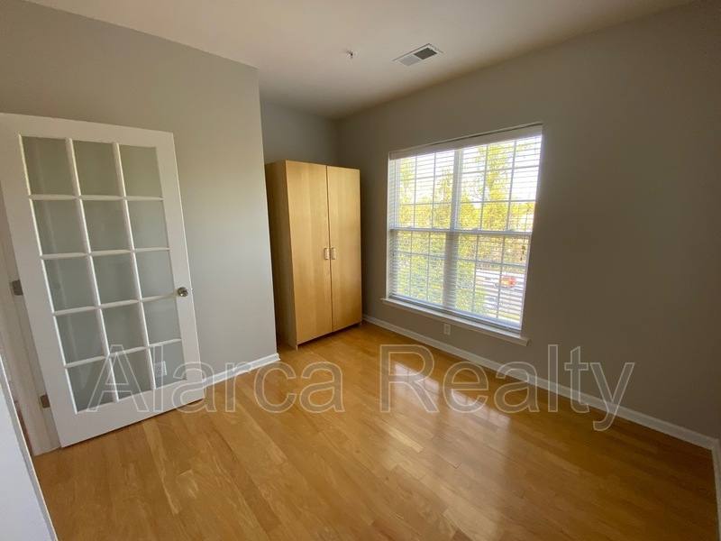Apartment for rent at 3282 Margellina Dr, Charlotte, NC 28210