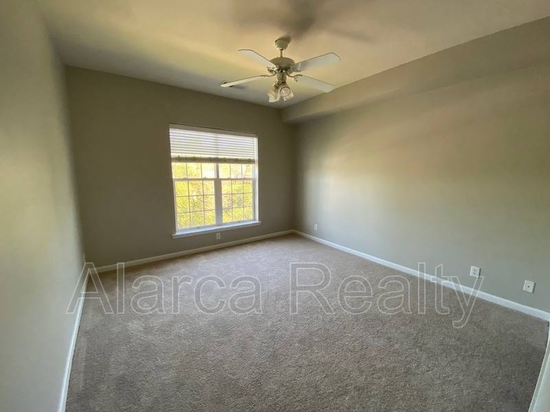 Apartment for rent at 3282 Margellina Dr, Charlotte, NC 28210
