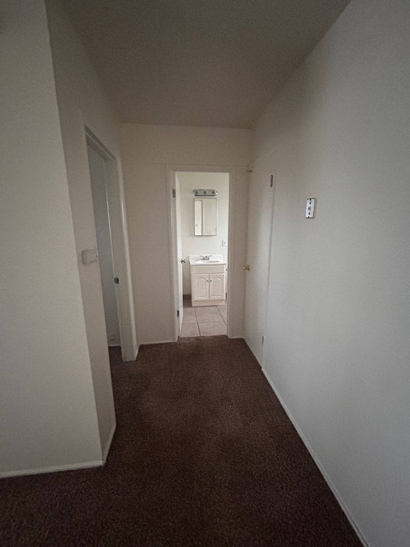 Apartment for rent at 311, 321, 331 E Elm St, Hanford, CA 93230