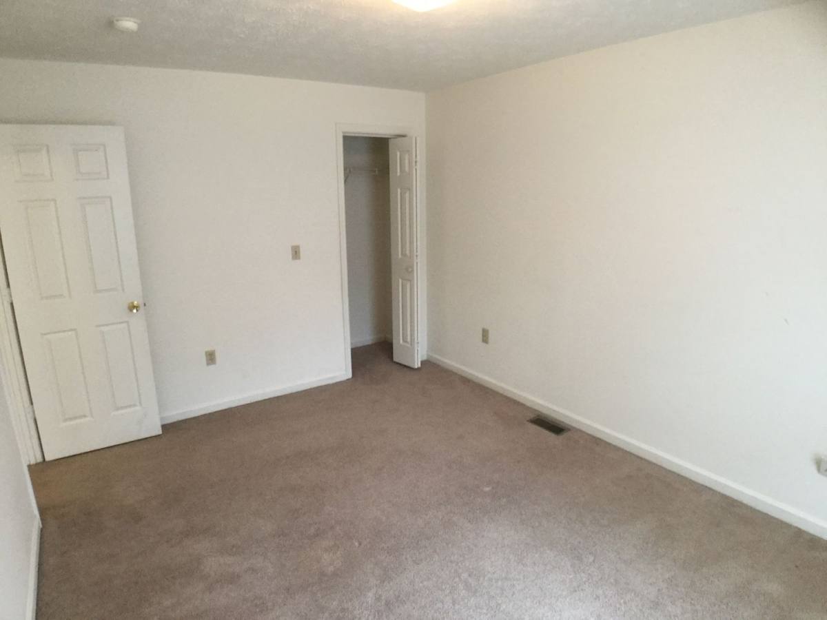 Townhouse for rent at 570 Kamran Dr, Christiansburg, VA 24073
