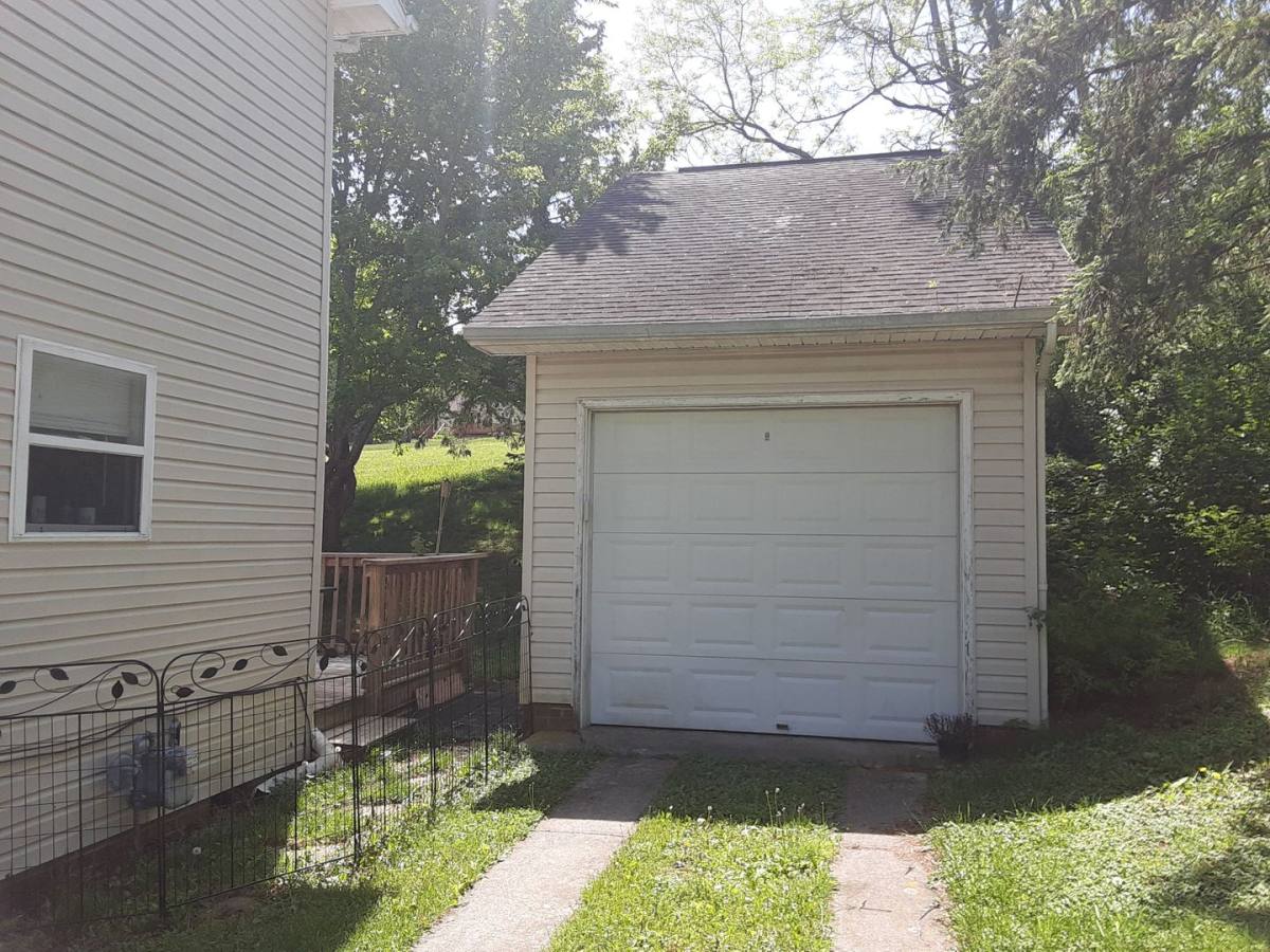 Townhouse for rent at 570 Kamran Dr, Christiansburg, VA 24073
