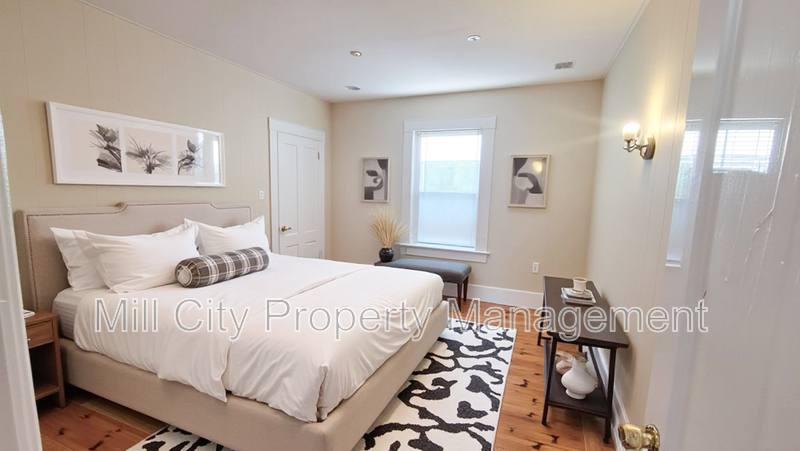 Apartment for rent at 416 Cedar St Right, Manchester, NH 03103