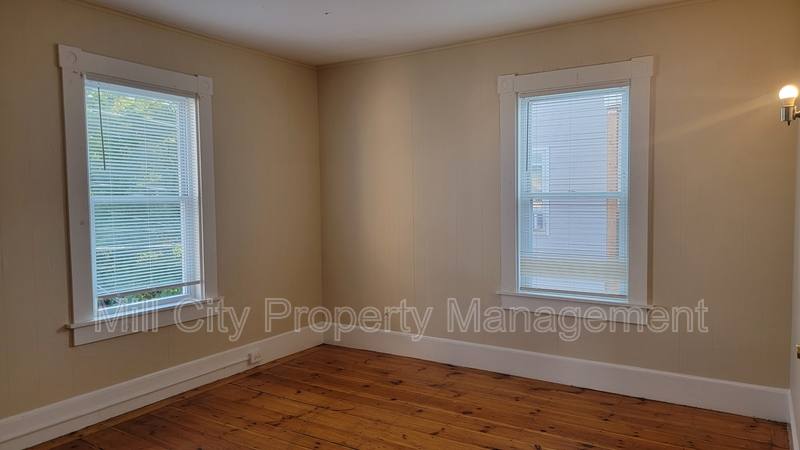 Apartment for rent at 416 Cedar St Right, Manchester, NH 03103