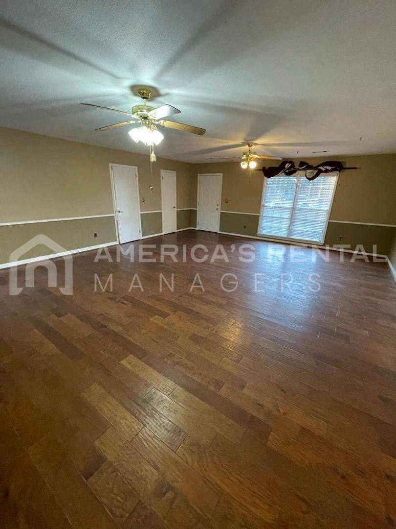House for rent at 5727 22nd Ave E, Tuscaloosa, AL 35405