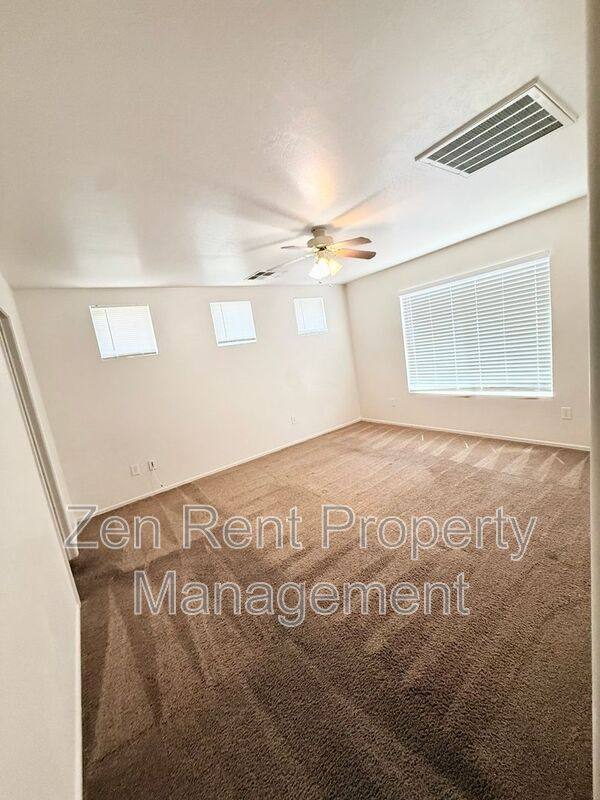 House for rent at 4171 E Gail Dr, Gilbert, AZ 85296