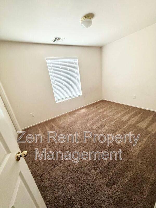 House for rent at 4171 E Gail Dr, Gilbert, AZ 85296