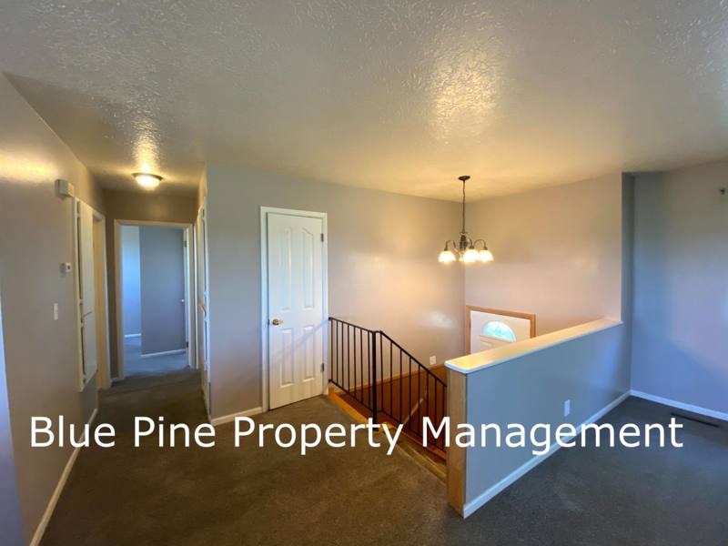 House for rent at 2215 Sykes Dr, Idaho Falls, ID 83401