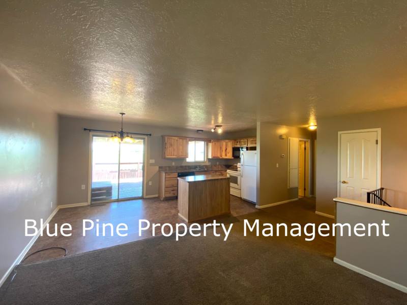 House for rent at 2215 Sykes Dr, Idaho Falls, ID 83401