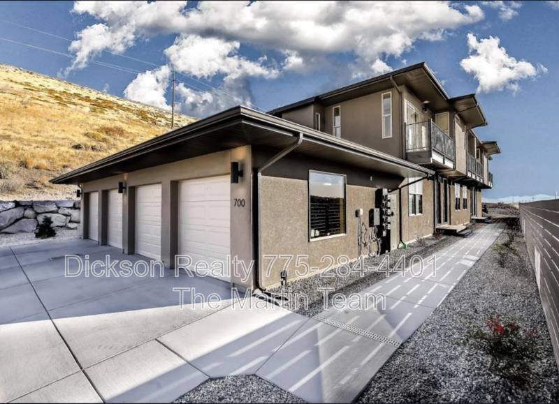 Townhouse for rent at 740 Bluffs Court #103, Reno, NV 89523