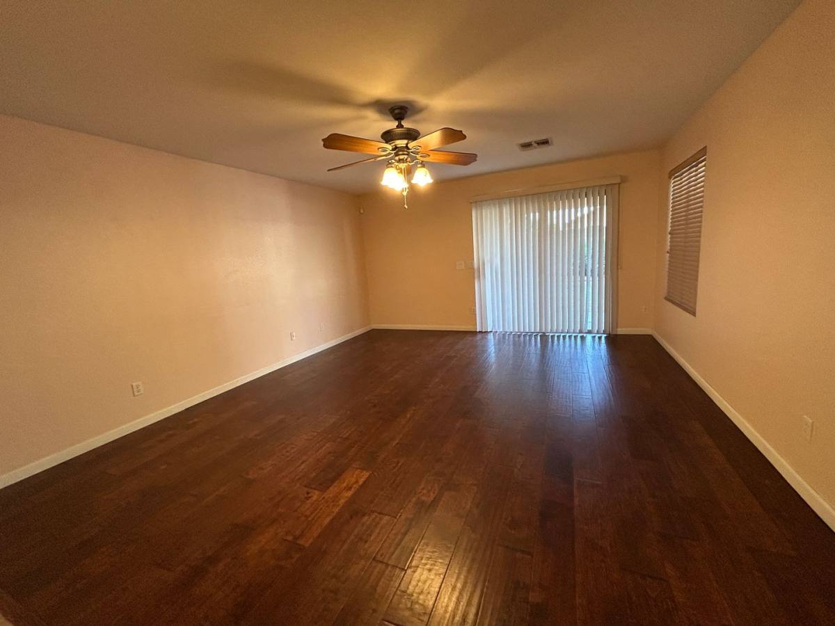 House for rent at 11418 W Cambridge Ave, Avondale, AZ 85392