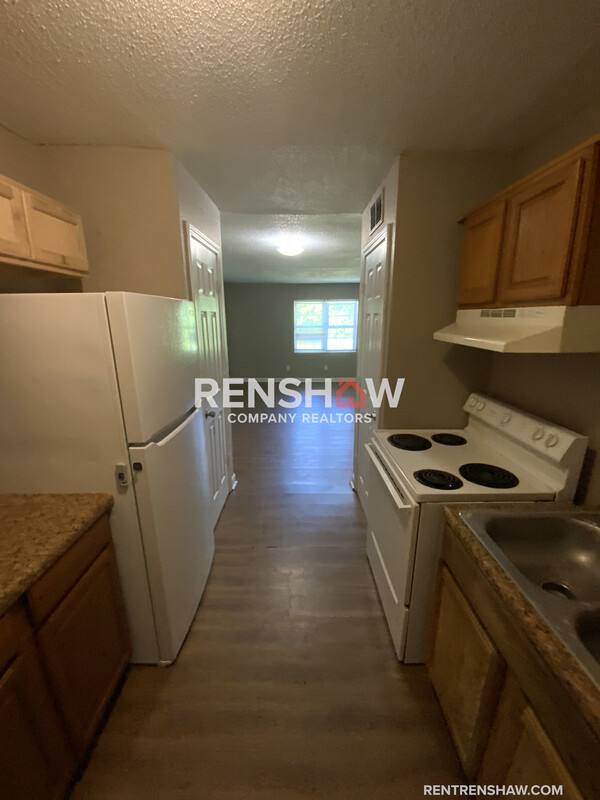 Apartment for rent at 1401 Meeks St #D5 Ll, Dyersburg, TN 38024