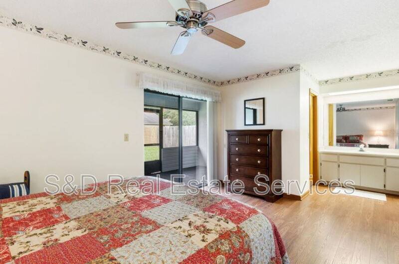 House for rent at 848 Mikasuki Dr, Lakeland, FL 33813