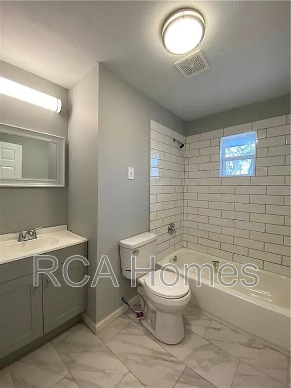 House for rent at 834 W 26th St, Indianapolis, IN 46208