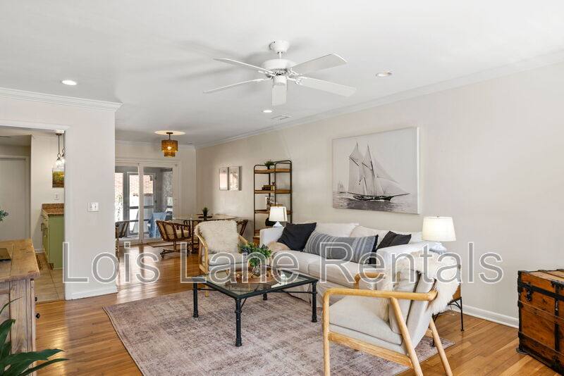 House for rent at 164 Queen St, Charleston, SC 29401