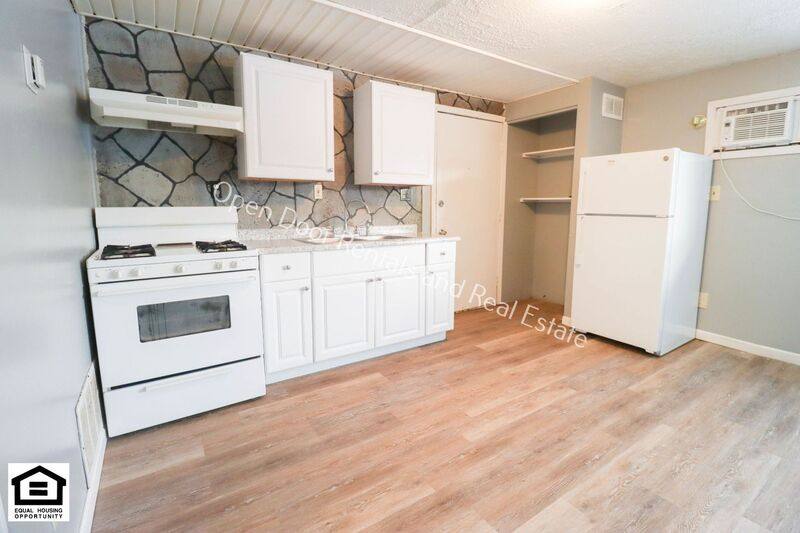 Apartment for rent at 501 N Broadway St #C, Butler, IN 46721