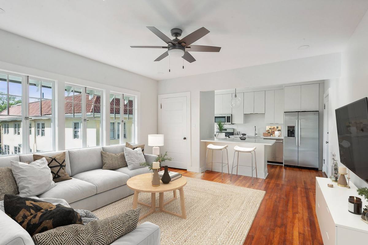 Apartment for rent at 7 Fontainebleau Dr, New Orleans, LA 70125