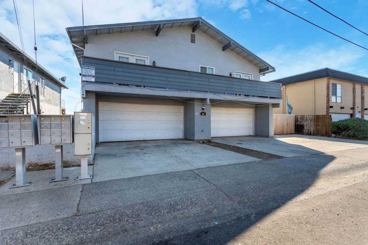 Apartment for rent at 410 Buckeye Terrace, Redding, CA 96003