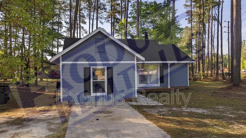 House for rent at 157 Maranatha Circle, Raeford, NC 28376