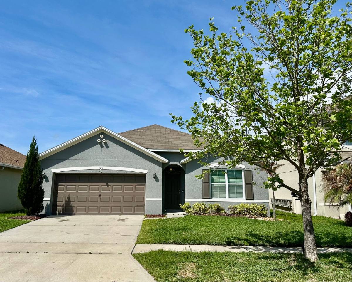 House for rent at 1519 Diamond Loop Dr, Kissimmee, FL 34744