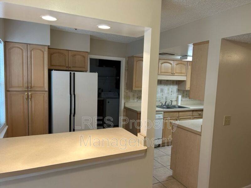 Townhouse for rent at 4603 Lighthouse Circle, Orlando, FL 32808