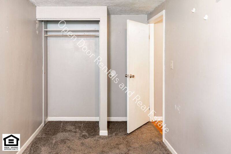 Apartment for rent at 501 N Broadway St #F, Butler, IN 46721