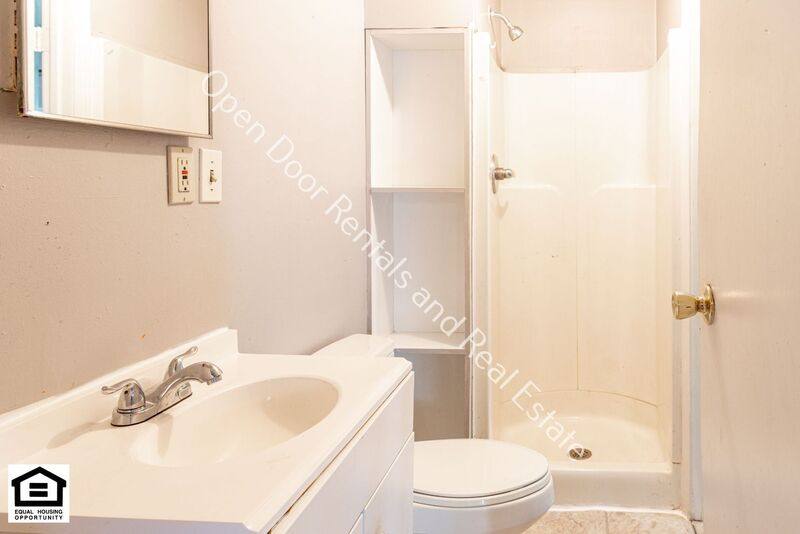 Apartment for rent at 501 N Broadway St #F, Butler, IN 46721