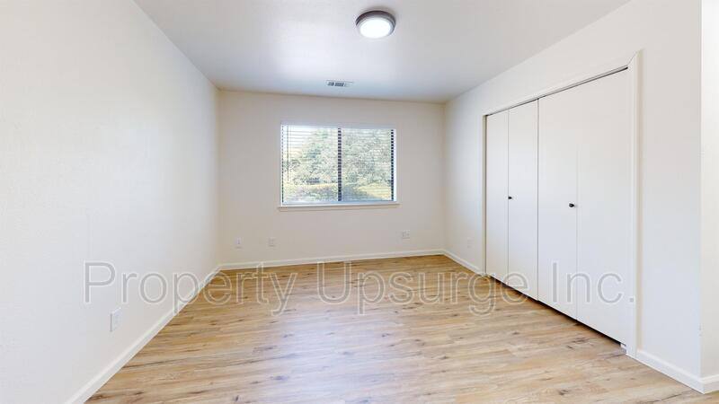 Apartment for rent at 1529 Willis St #6, Redding, CA 96001
