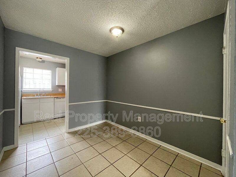 Apartment for rent at 1714 Brightside Dr #A, Baton Rouge, LA 70820