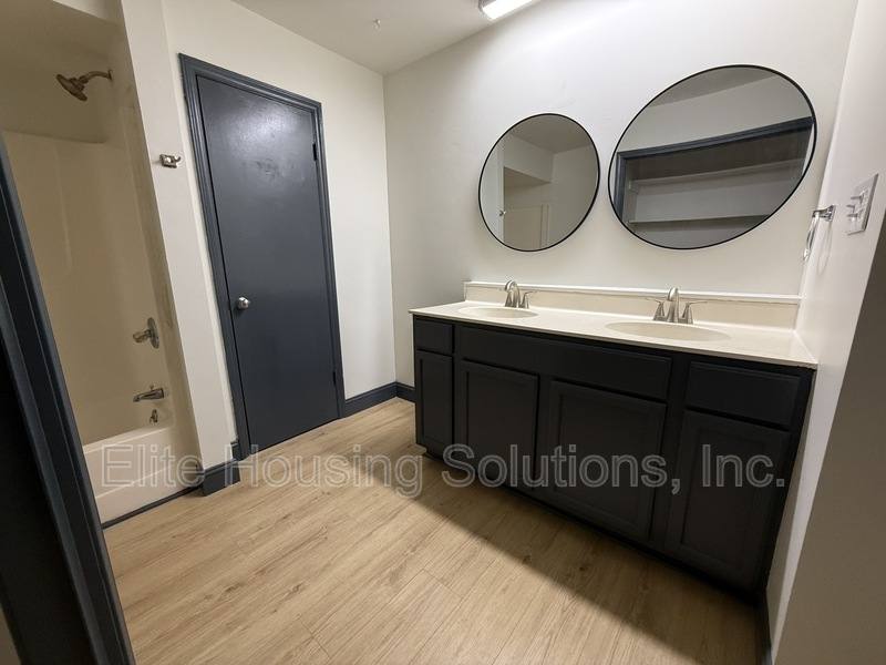 Apartment for rent at 282 Blue Sky Dr #1, Wytheville, VA 24382