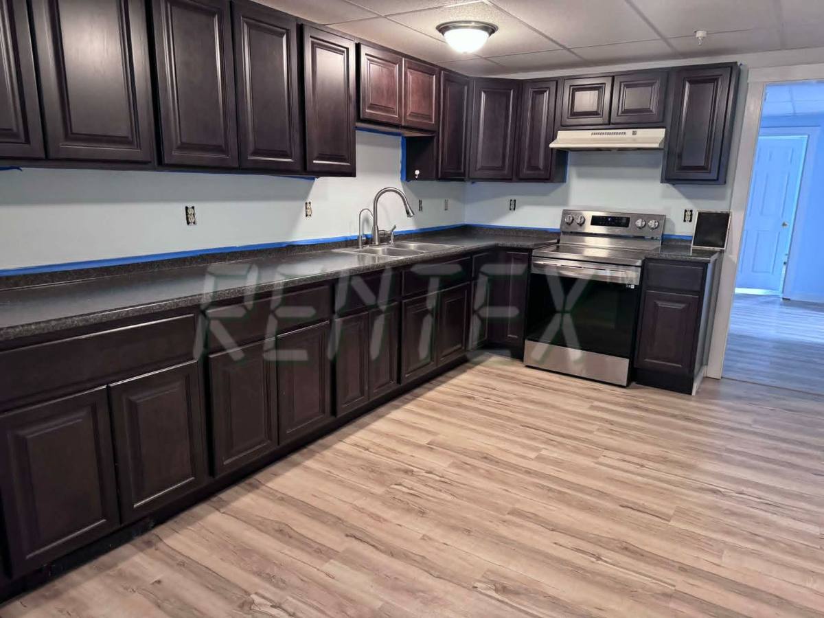 Apartment for rent at 12 Main St, Lisbon Falls, ME 04252